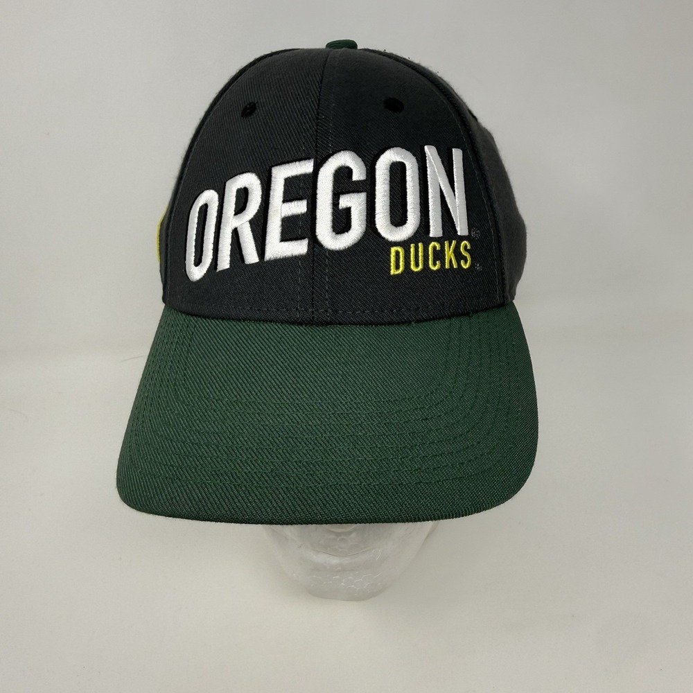 Oregon Ducks Nike Dri-Fit Legacy91 Black Green Mens Hat Cap Flex Size L/XL